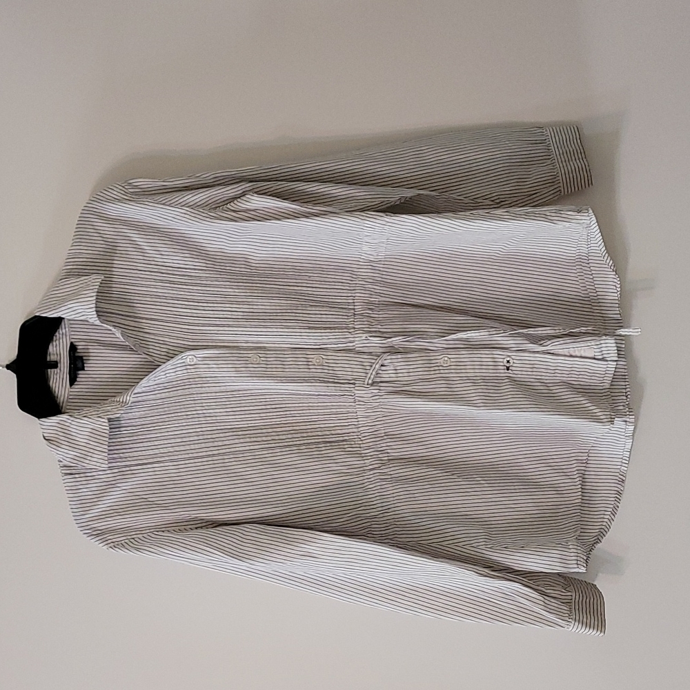 Tommy Hilfiger button down shirt w tie waist